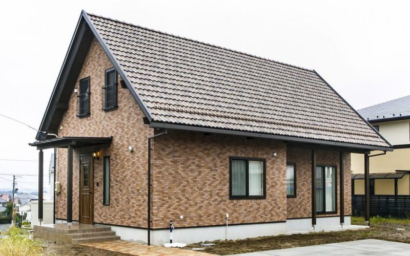 凛と佇む洗練されたデザインの 美しい小さな家 は コンパクトながら自分サイズの心地良さと上質さを備えた住まい 東仙ハウジング 凛と佇む洗練されたデザインの 美しい小さな家 は コンパクトながら自分サイズの心地良さと上質さを備えた住まい 東仙ハウジング