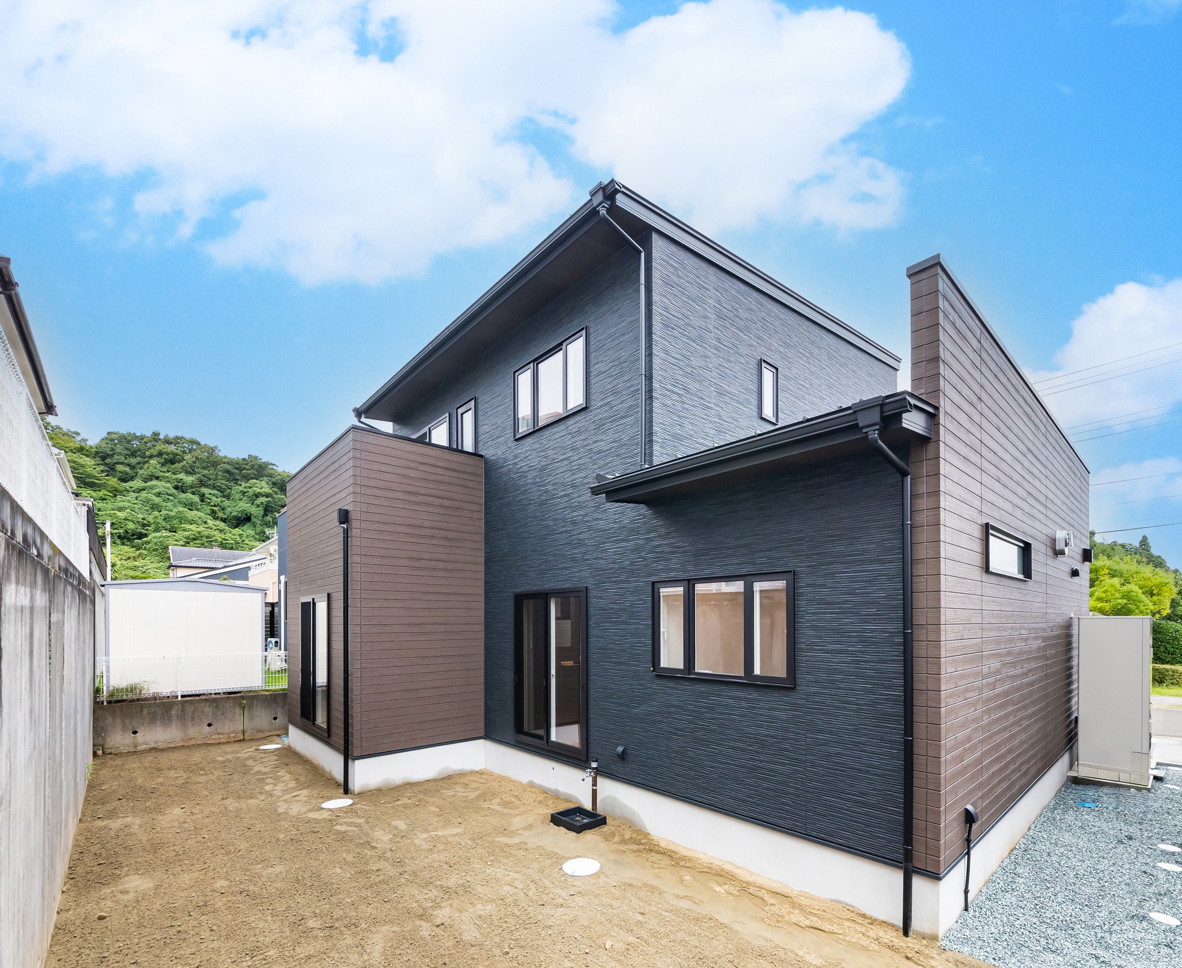 家族みんなが心地よく暮らせる 収納と動線にこだわった5LDK+畳スペースの住まい